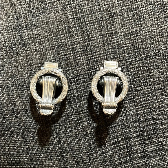 Vintage Ermani Bulatti Silver Clip-On Earrings - Picture 2 of 14